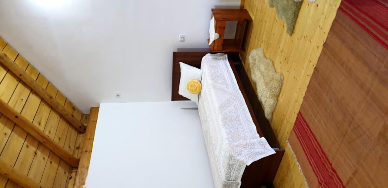 Bujtina Peshtan Guesthouse&Camping Tepelene Zewnętrze zdjęcie