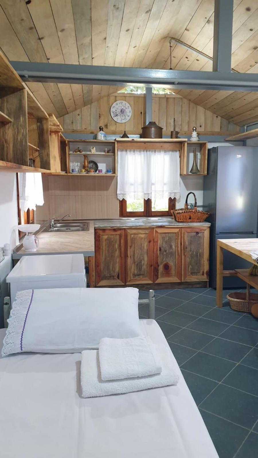 Bujtina Peshtan Guesthouse&Camping Tepelene Zewnętrze zdjęcie